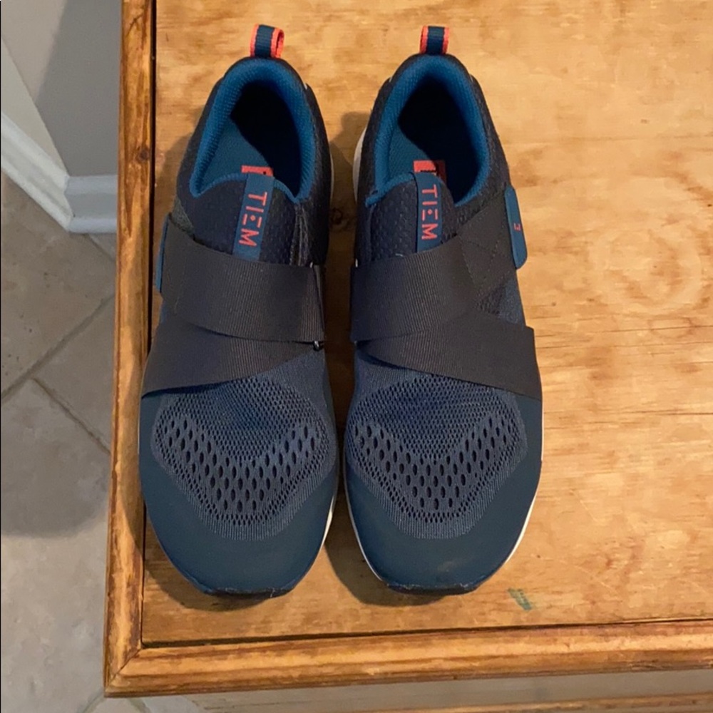 TIEM cycle shoes